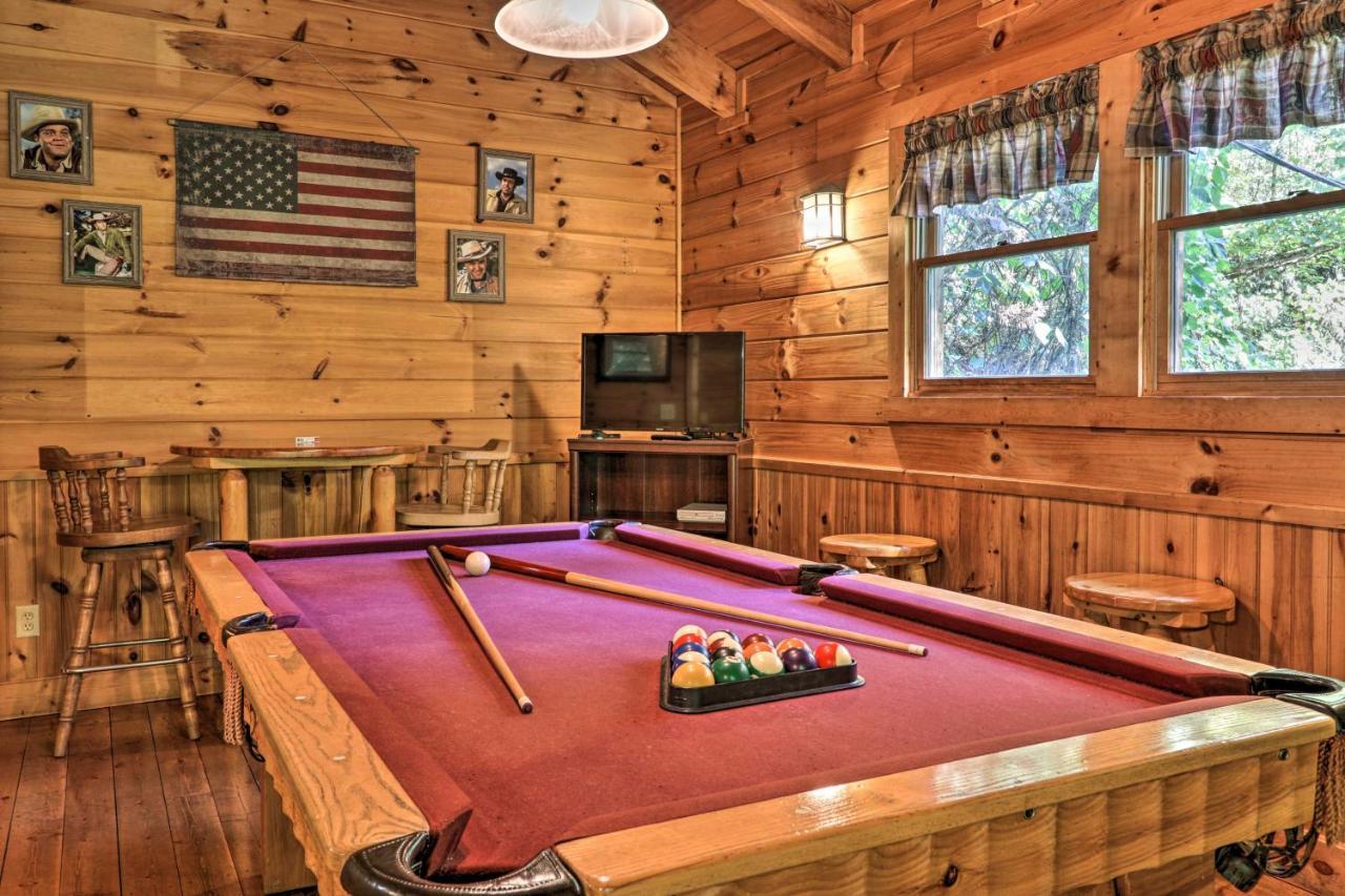 Cabin With Hot Tub And Deck, 3 Mi To Pigeon Forge 塞维尔维尔 外观 照片