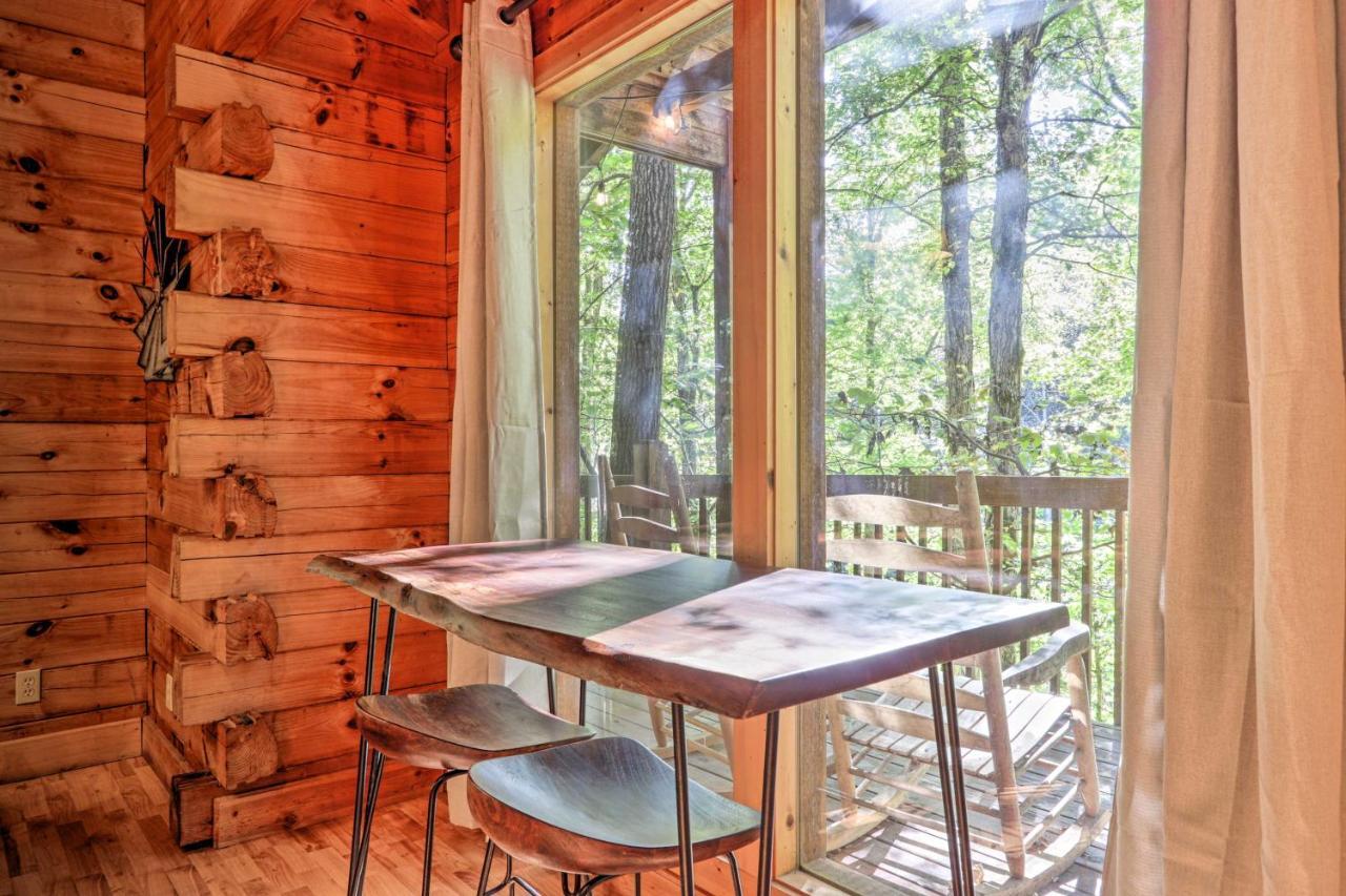 Cabin With Hot Tub And Deck, 3 Mi To Pigeon Forge 塞维尔维尔 外观 照片