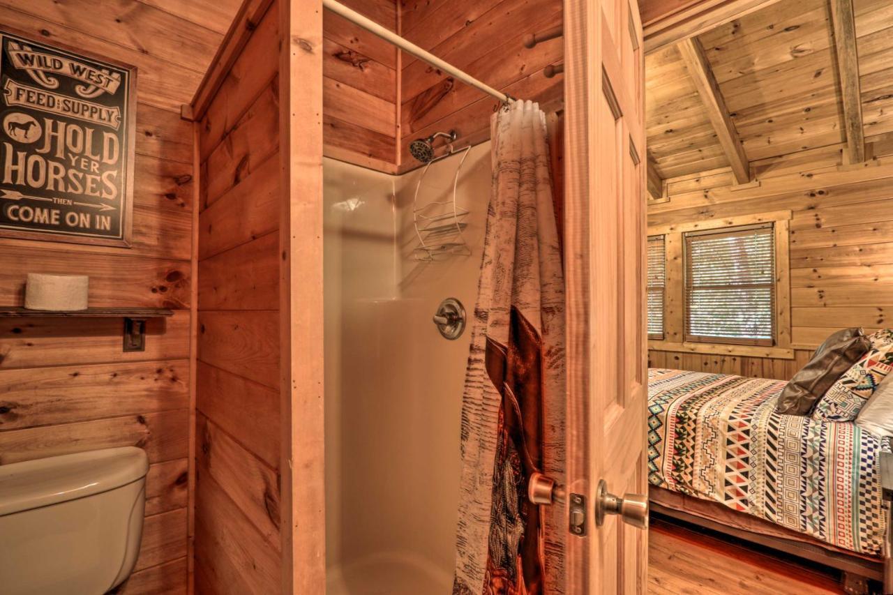 Cabin With Hot Tub And Deck, 3 Mi To Pigeon Forge 塞维尔维尔 外观 照片